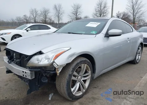 2009 Infiniti G37X z USA, uszkodzony, nr VIN JNKCV64F49M650695